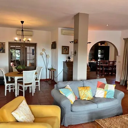 Villa Arenas