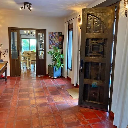 Villa Villa Arenas *