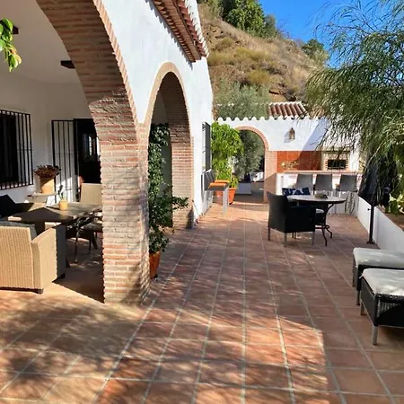 Villa Arenas Villa *