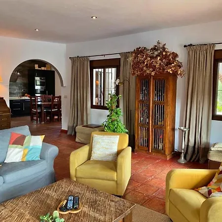 Villa Arenas